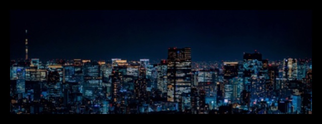 אורות העיר: נופי לילה מאירים יופי אורבני