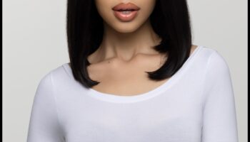 הסקופ החלק: טיפים חיוניים לשמירה על השיער החלק שלך