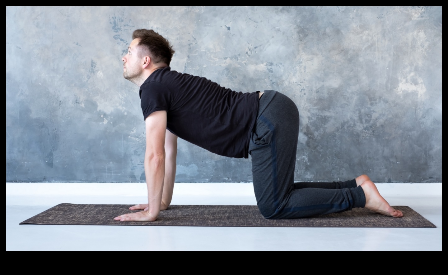 סימפוניה של שרירים מדיטטיביים: תרגילי גוף-נפש לכוח פנימי